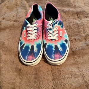 Vans low tops. Retro tie-dye